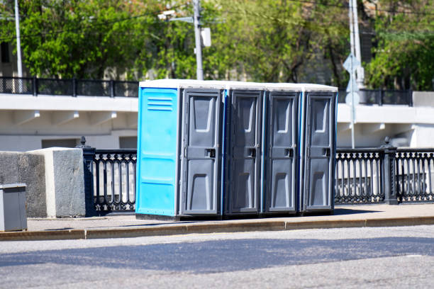 Best Porta potty rental near me  in Eming Island, FL